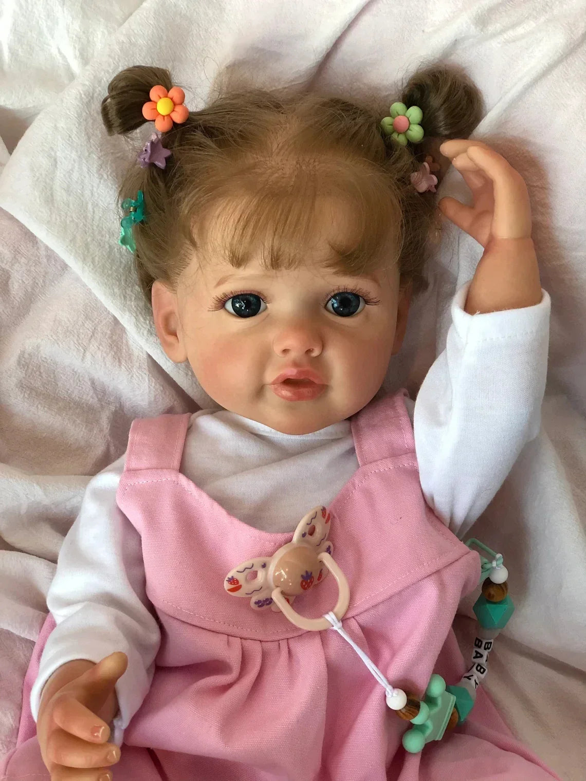 Prinsessans Babyflicka – 55 cm Naturtrogen Bebisdocka, Perfekt för Lek och Gåvor