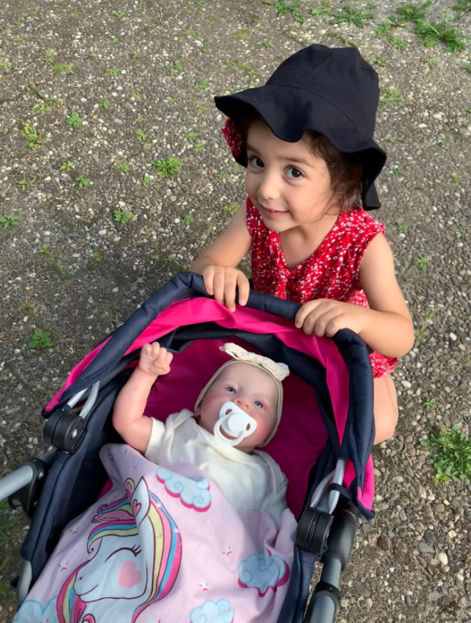Lisa Nyfödd Silikon Reborn Baby docka