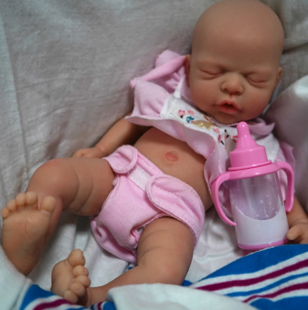 Liam och Nova Reborn docka