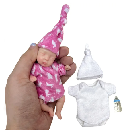 Mini reborn flickdocka med 2 outfits