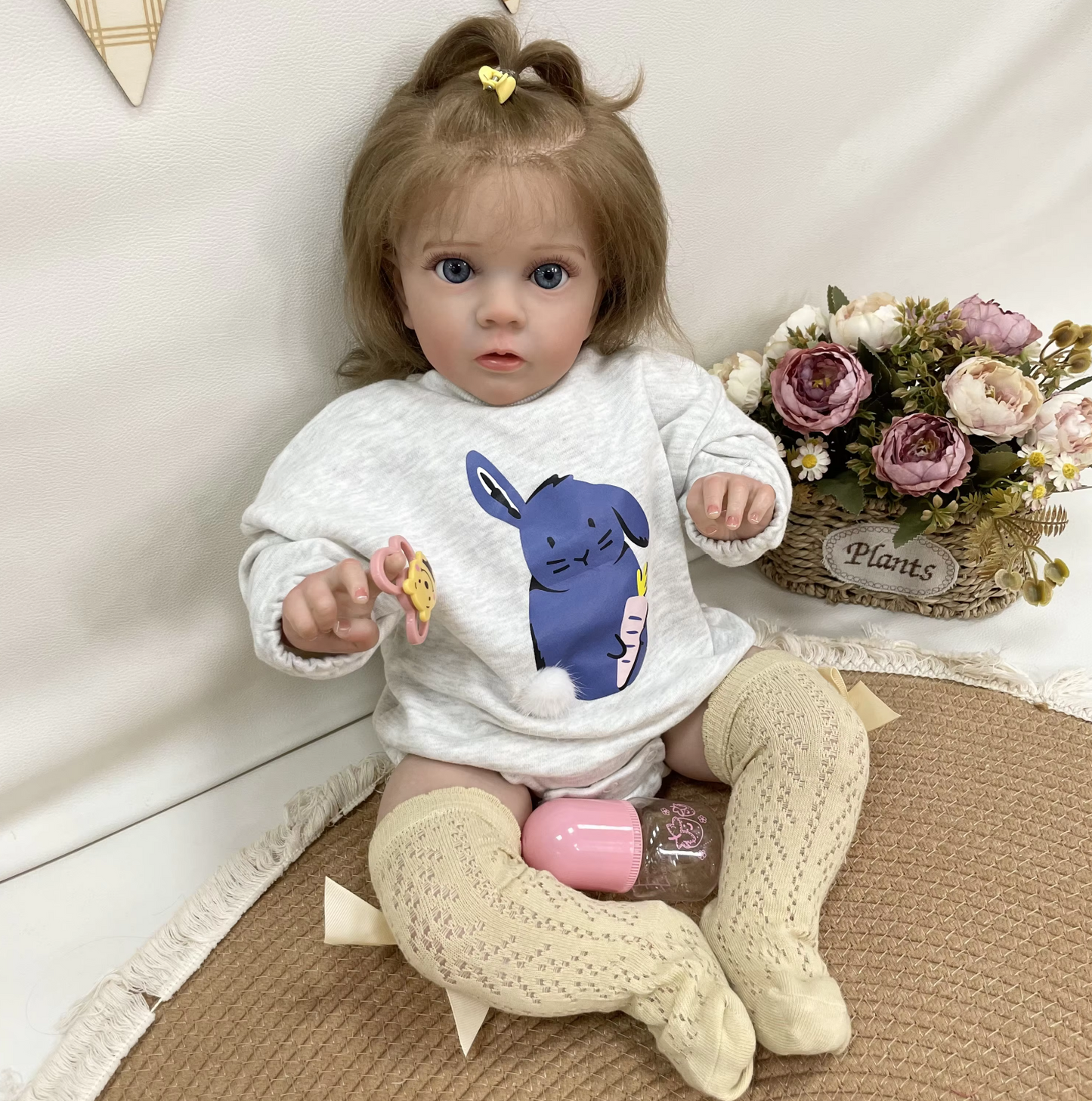 Clara – 60 cm bedårande Reborn bebisflicka med handrotat hår & verklighetstrogen 3D-hud