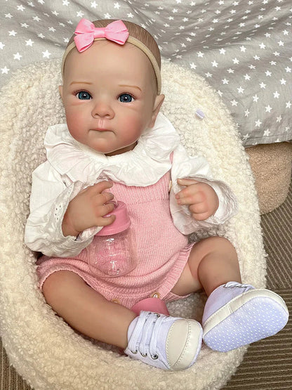 Elina – 50 cm bedårande Reborn bebisdocka med blå ögon & rosa stickad outfit