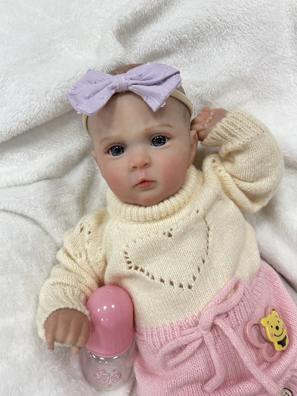 Lia – 48 cm bedårande Reborn bebisdocka med blå ögon & mjuk gosig kropp
