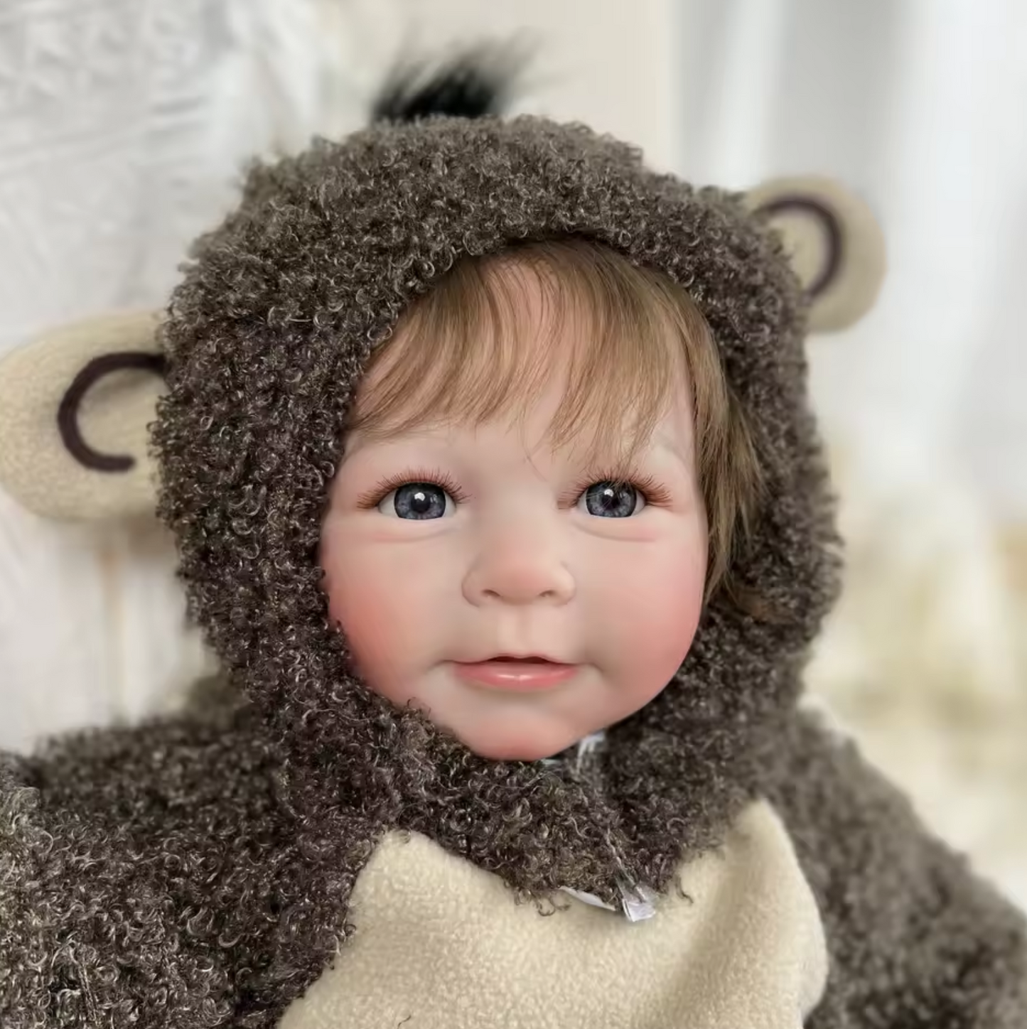 Lisa – 55 cm bedårande Reborn bebisdocka med mjuk gosig kropp & verklighetstrogna detaljer